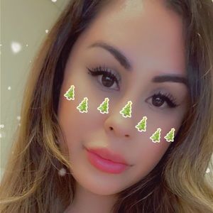 Meet your Posher, Candice